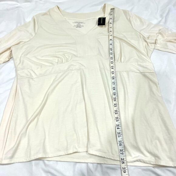 NWT Lane Bryant 3/4 sleeve V-neck cream off white top size 22-24 - Picture 8 of 8